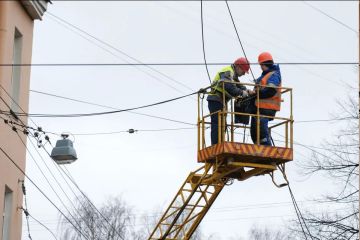 В Запорожской области восстанавливают электроснабжение после атак ВСУ