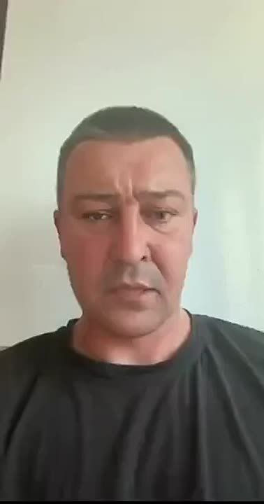 ВС РФ зашли в Орехов. Местный житель записал видео, в котором говорит о том, что армия России зашла в восточную окраину города со стороны Новоданиловки