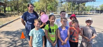 В Акимовском объединенном кружке сегодня было жарко! Наши ребята отправились в увлекательное путешествие по станциям в поисках заветного Города Счастья