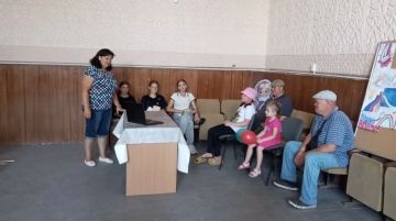 Видеолекторий «Путь героя» в Новопетровском ДК: говорим о настоящих победах!
