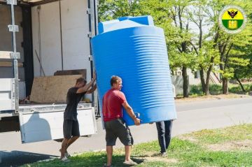 Резервуары с водой установлены в Мелитополе
