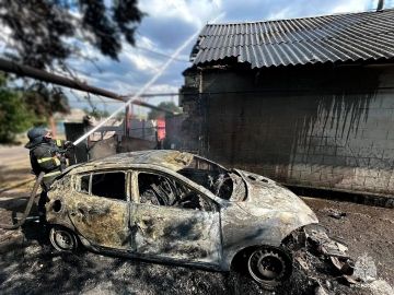 Последствия атаки БпЛА ликвидировали сотрудники МЧС России в Васильевке