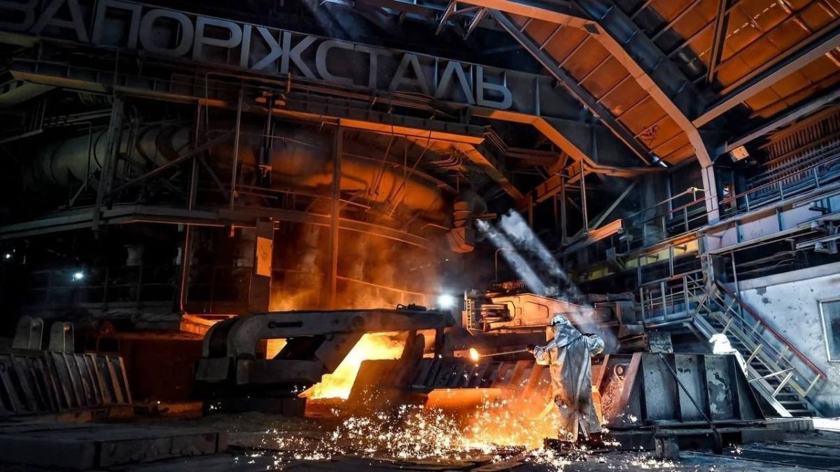 "Запорожсталь" полностью остановила работу из-за работы Министерства обороны Российской Федерации