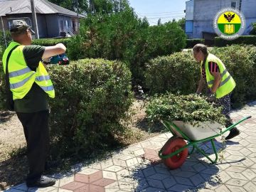 В пгт Мирное привели в порядок общественные территории