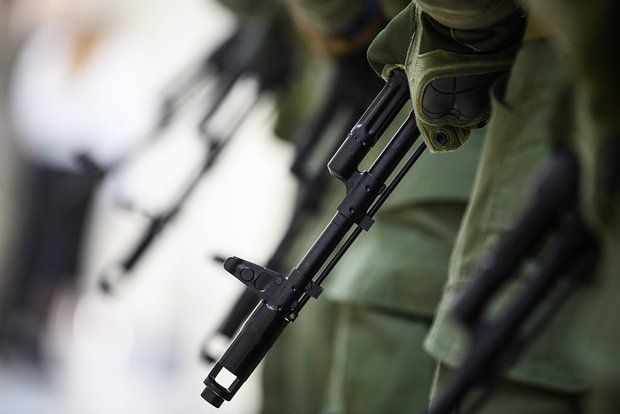 В Новом Поле российские бойцы выпили чай с солдатами ВСУ и взяли их в плен