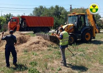 В городском округе Мелитополь продолжаются работы по благоустройству территорий