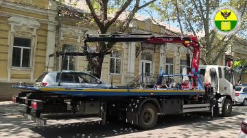 В Мелитополе продолжает работу эвакуатор