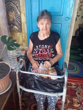 На этой неделе сотрудники отдела по вопросам социальной политики и отдела по вопросам противодействия коррупции, ЧС, ГО и мобилизационной работы администрации Приморского муниципалитета осуществили адресную выдачу...