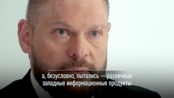 Известный российский военный корреспондент считает, что патриотизм должен вновь стать социальной нормой