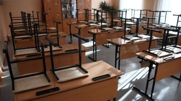Школы в трех округах Запорожской области переведут на дистант