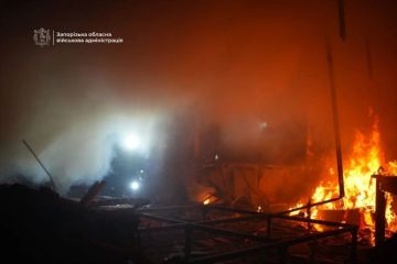 Российские войска ночью нанесли удары по объектам, использовавшимся в интересах ВСУ, в Одесской, Запорожской, Харьковской и Днепропетровской областях, сообщают мониторинговые ресурсы