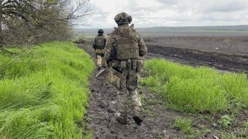 «Поодиночке, где-то по двоечке передвигаемся»: Российские войска расширяют территорию контроля в Запорожской области