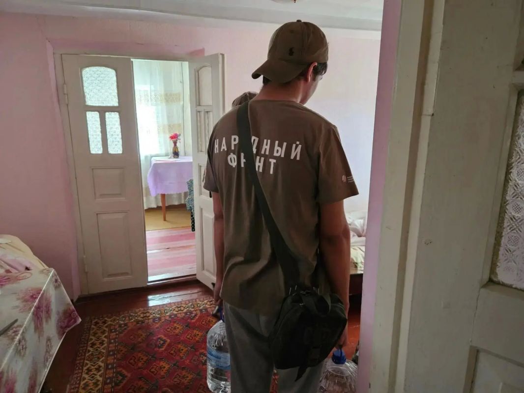 Гуманитарная бригада быстрого реагирования начала свою работу в Токмакском МО