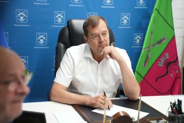 Евгений Балицкий: Провёл расширенное совещание по вопросу подготовки к новому учебному году