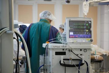 Жителя Запорожской области с разрывом аневризмы аорты прооперировали в Москве