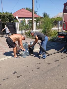 #нам_пишут. Таврийский теротдел - подвоз воды организован и проведён