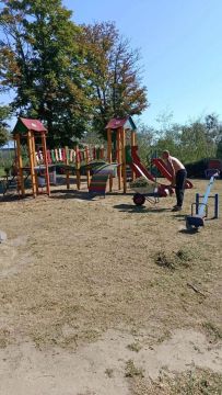 Плановая уборка в общественных местах села Ефремовка