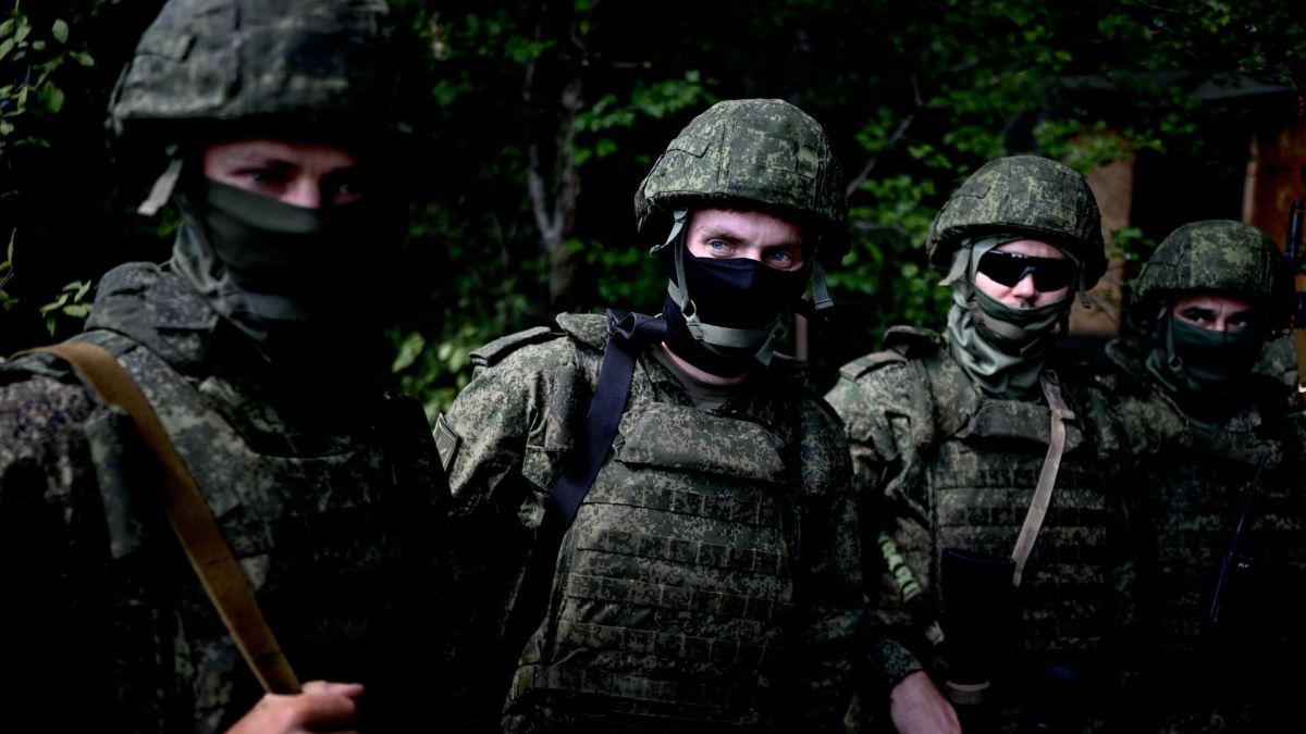 Каждого бойца, освобождавшего Неженку, атаковали до пяти дронов ВСУ