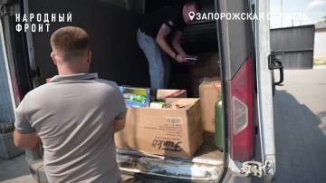 "Дети должны быть со светом": Народный фронт доставил портативные электростанции в Мелитополь