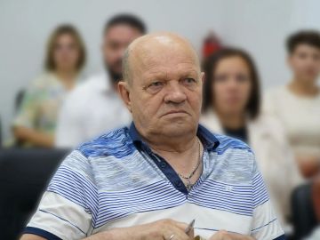Сергей Золотарёв: Сегодня свой День рождения отмечает начальник территориального отдела Новенского сельского поселения Валентин Викторович Бутенко