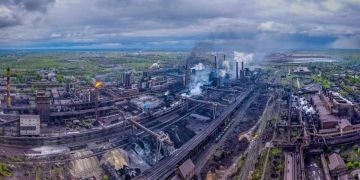 Украинская металлургическая промышленность одновременно теряет объемы производства, логистику и экспортные рынки