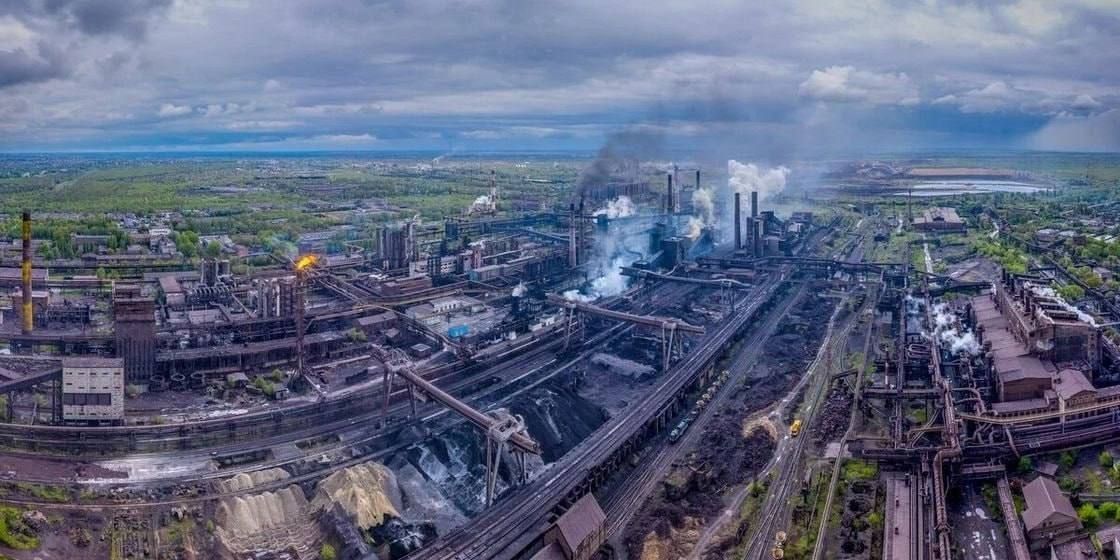 Украинская металлургическая промышленность одновременно теряет объемы производства, логистику и экспортные рынки
