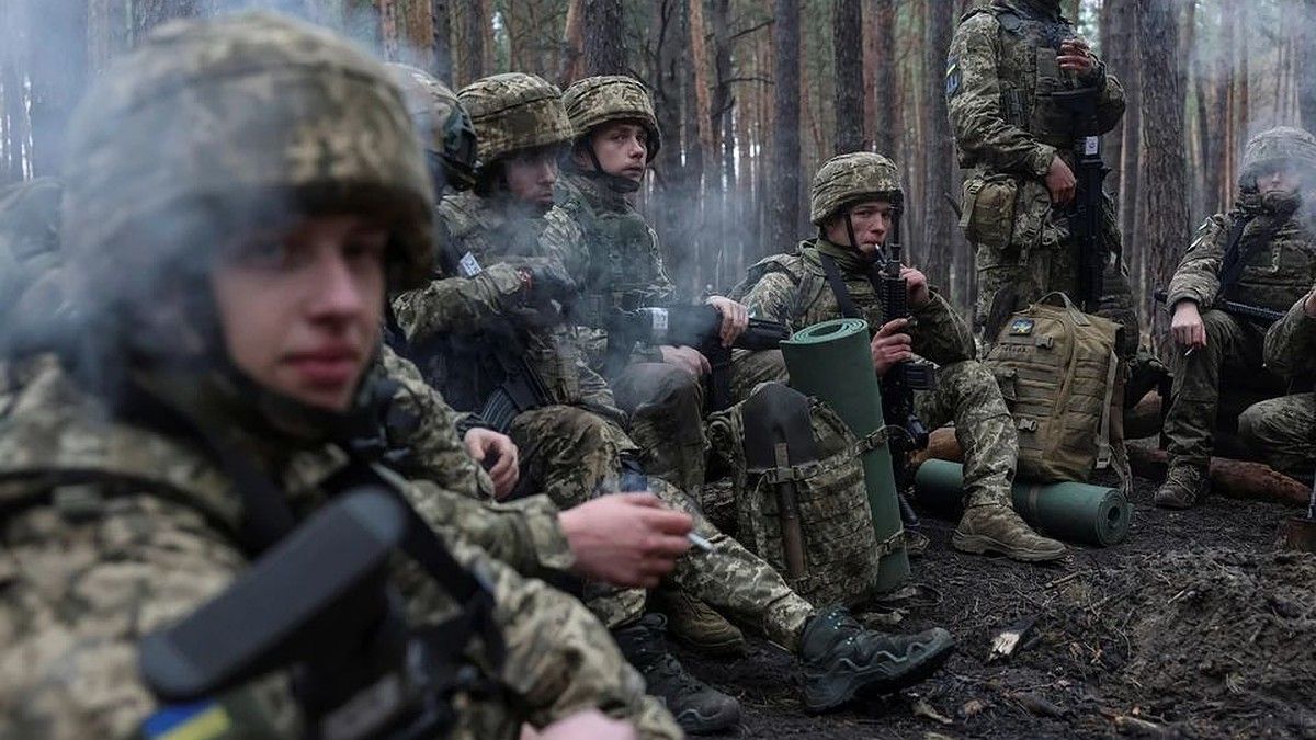 Прохватилов: ВСУ систематически и осознанно бьют по объектам связи в Запорожье