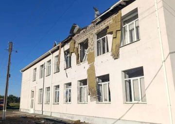 Школа в Васильевском округе подверглась атаке со стороны ВСУ, сообщил губернатор Запорожской области Евгений Балицкий