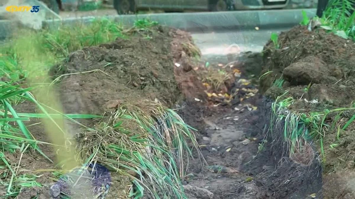 Пообещали – сделали!. . На улице Алексея Некрасова отремонтировали участок тротуара, на состояние которого поступало много жалоб