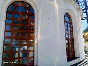 ВСУ при помощи дрона с оптическим наведением атаковали Богоявленский храм в Энергодаре, сообщил мэр города Максим Пухов