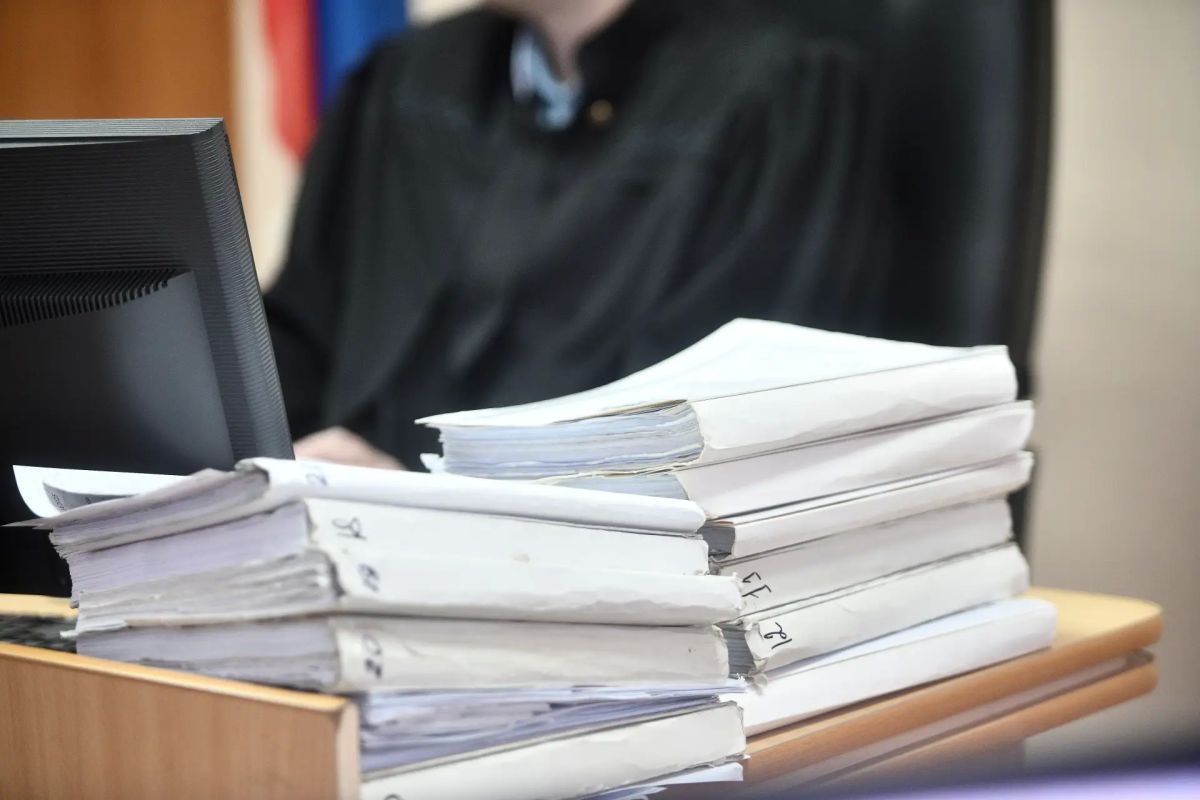 Два случая мародерства раскрыто после ДТП с грузовиками в Запорожской области, сообщается в канале МВД Медиа