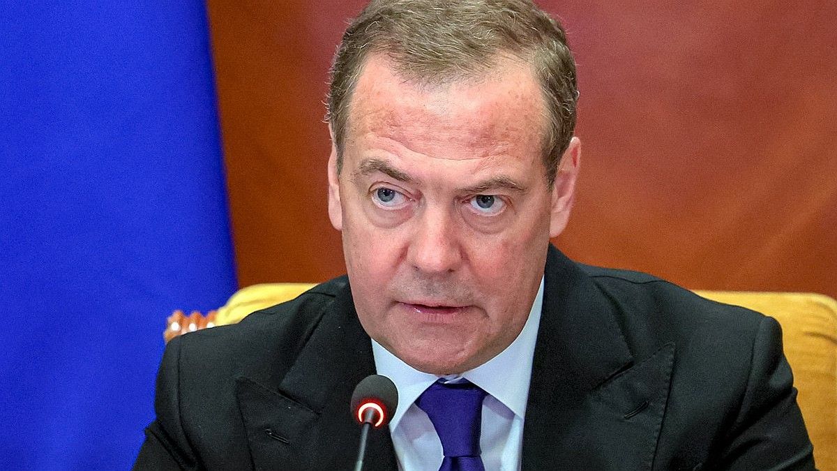 «Секунды на часах Судного дня»: Медведев предупредил о катастрофе, которую провоцирует Запад поддержкой Киева