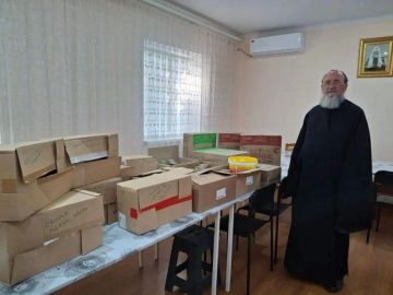 Кубанские волонтеры помогли воспитанникам детского дома в Калиновке