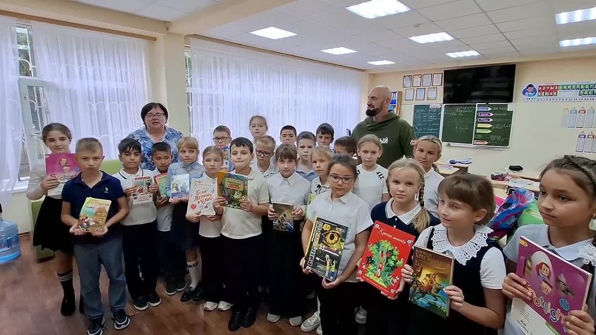 Виктор Емельяненко: Интеграция Запорожской области в правовое и культурное поле России — процесс многогранный. Важная роль в нём отводится выстраиванию связей между регионами
