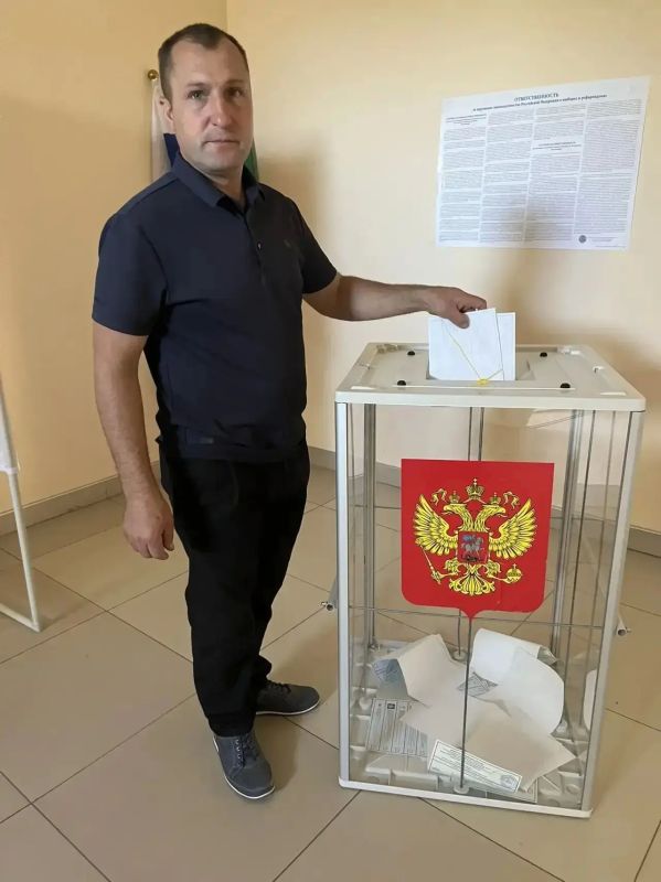 Депутат Куйбышевского окружного Совета депутатов Литвинчук Дмитрий Анатольевич принял участие в голосовании