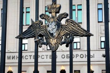 ВС РФ этой ночью нанесли удары по логистическим центрам, портам Украины, объектам транспортной инфраструктуры, сообщили в Минобороны России
