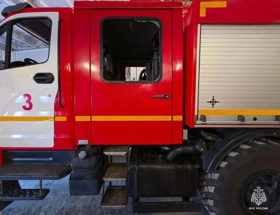 Трое спасателей пострадали при атаке ВСУ в Запорожской области