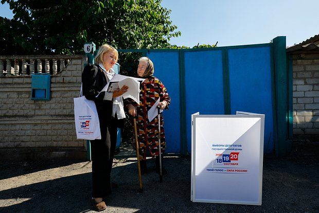 ЕС объявил о санкциях против причастных к выборам в ДНР и ЛНР