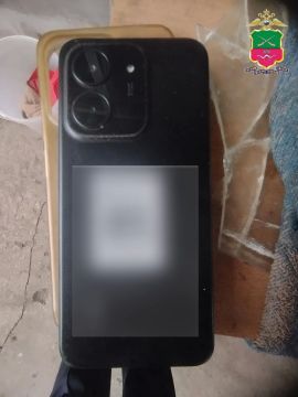 Телефон и банковскую карту украли из барсетки: в Бердянске полицейские раскрыли кражу по горячим следам