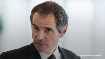 Ситуация на ЗАЭС остается нестабильной, МАГАТЭ работает над ней, заявил ТАСС Гросси