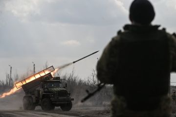 ВС России в сентябре не менее 10 раз поразили металлургические предприятия на Украине