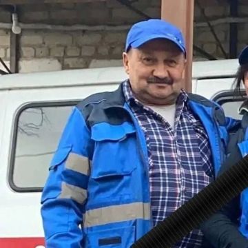 Владимир Рогов: Погиб, спасая других. Водитель скорой помощи Николай Карнаух погиб в результате удара дрона ЗеРейха по медицинскому автомобилю