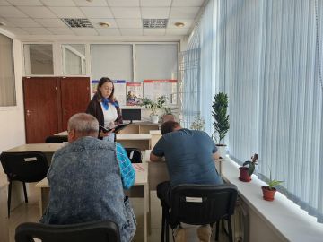 В Бердянском филиале УИИ УФСИН России по Запорожской области осужденным рассказали о возможностях трудоустройства