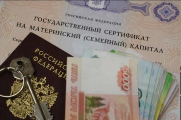 Почти тысяча семей Запорожской области направили маткапитал на образование детей