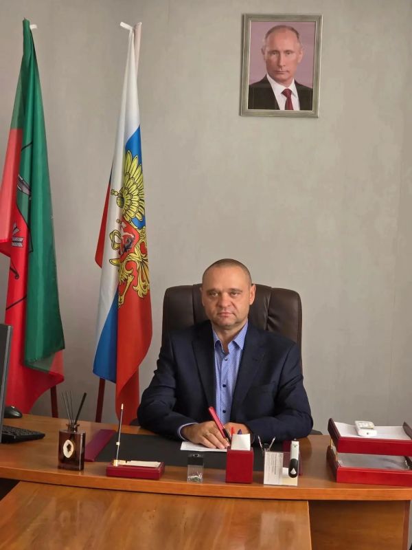 Исполняющий обязанности министра Минприроды и коллектив поздравляют жителей Запорожской области с Днём воссоединения Донецкой Народной Республики, Луганской Народной Республики, Запорожской области и Херсонской области с...