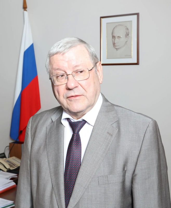 25 сентября 2026 г. руководитель Росархива Андрей Артизов принял участие в расширенном заседании комиссии Государственного Совета Российской Федерации по направлению «Культура и традиционные духовно-нравственные ценности»
