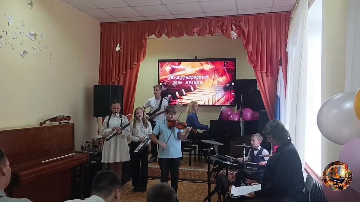 Муниципальное казённое учреждение дополнительного образования "Приморская детская школа искусств" Приморского муниципального округа Запорожской области 1 октября — был особый день для всех, чья жизнь переплетена с гармонией...