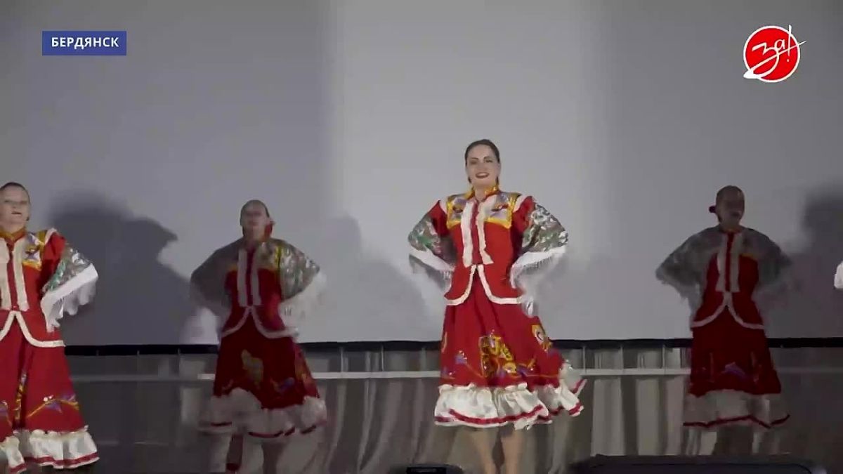 В Азовском государственном педагогическом университете состоялся праздничный концерт в честь Дня Учителя