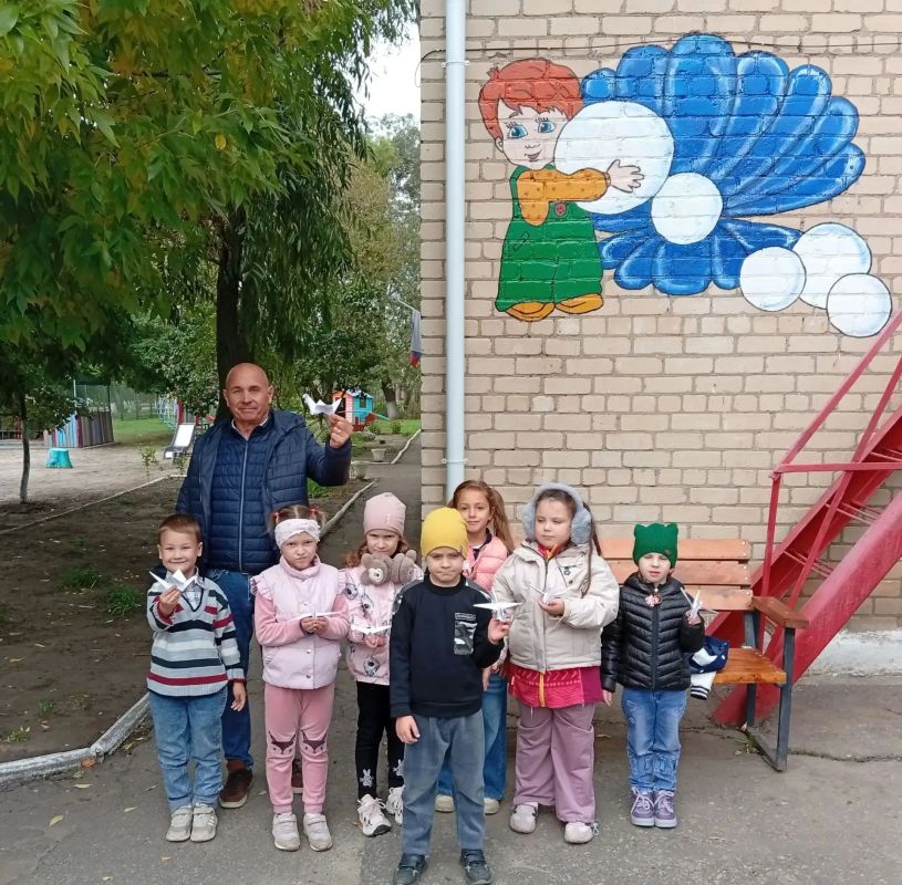 «Дни белых журавлей»: воспитанники детского сада «Жемчужинка» присоединились к Всероссийской акции памяти