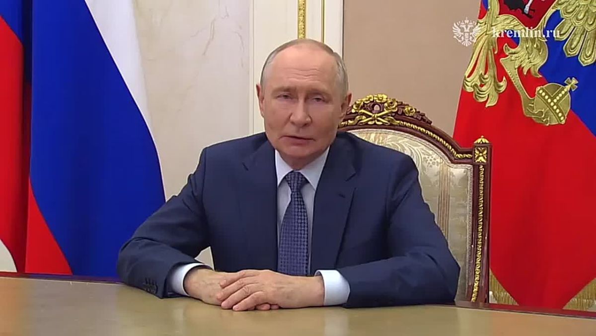 Владимир Путин поздравил работников сельского хозяйства и перерабатывающей промышленности с профессиональным праздником